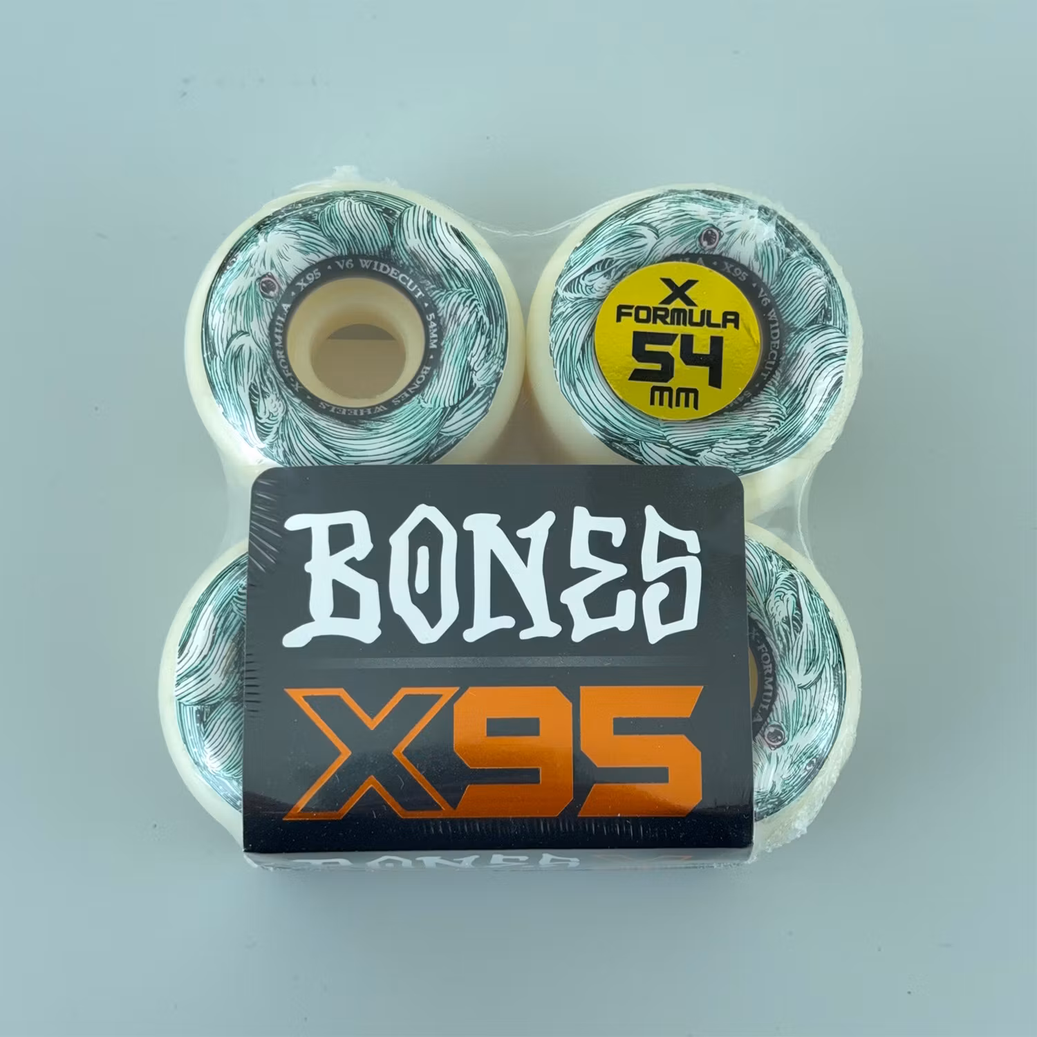 Bones Wheels X Formula Money Bunny V6 Skateboard Wheels 95a 54mm packaging – Nordic Skateboard Supply