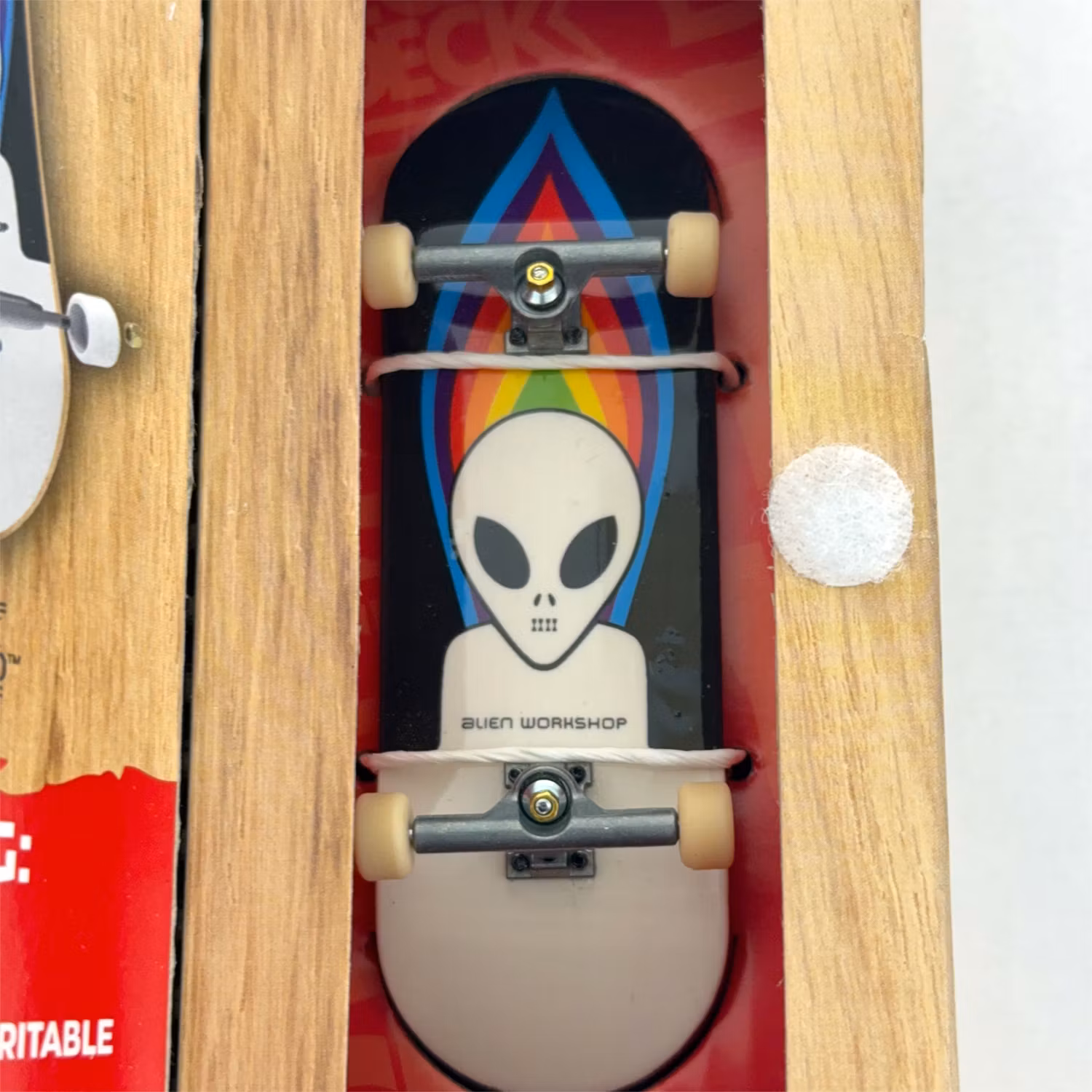 Tech Deck Performance Series Alien Workshop Torch – Complete Fingerboard graphic close - Nordic Skateboard Supply