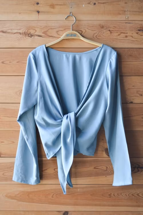 ULTIMATE BACKWARD TOP - VINTAGE BLUE