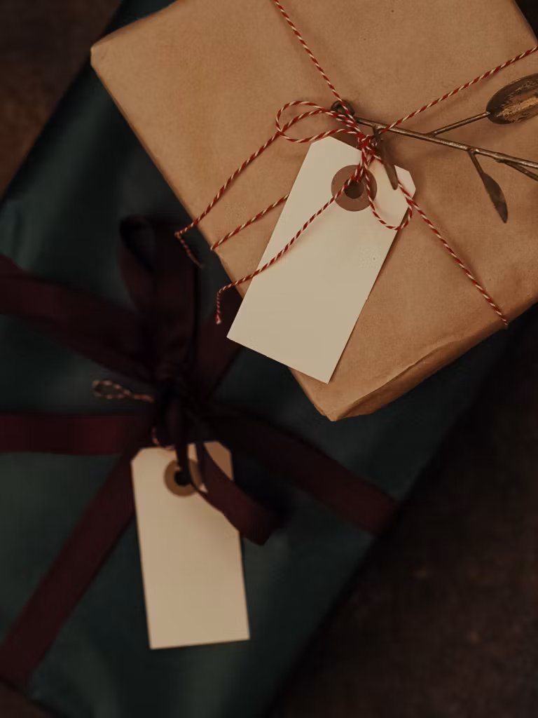 10 st krämvita etiketter