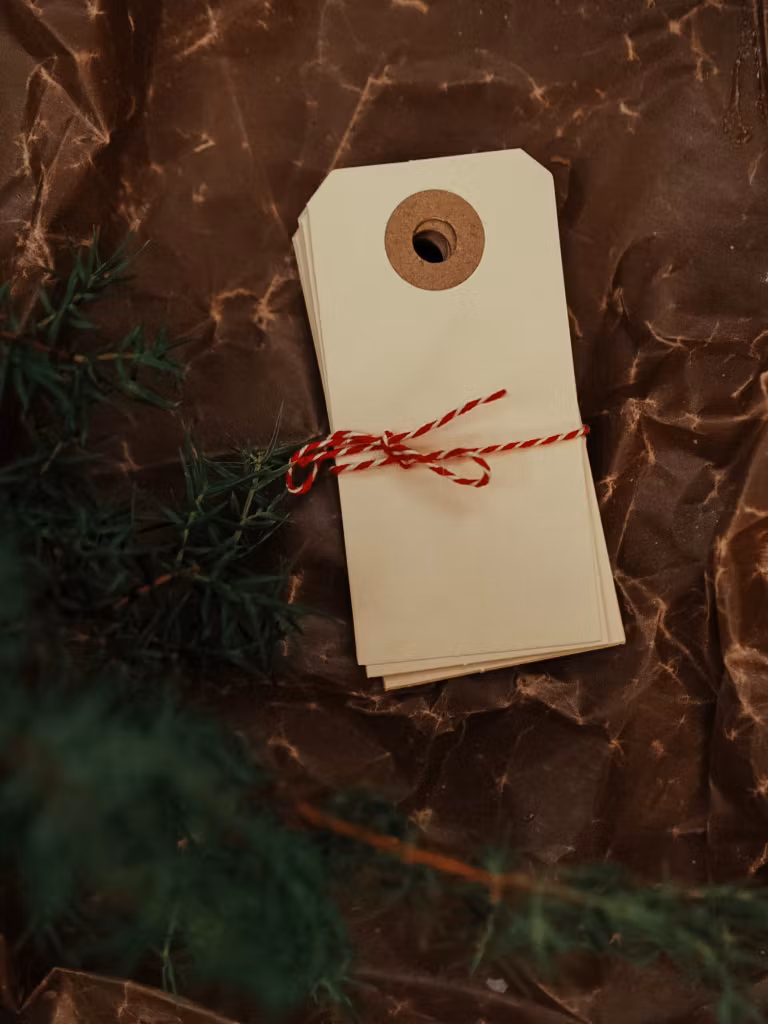 10 st krämvita etiketter