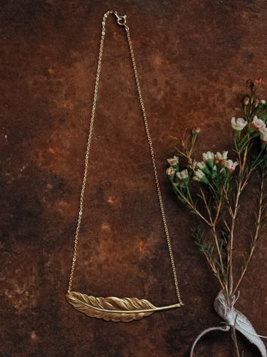 Halsband FJÄDER