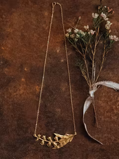 Halsband LILJEKONVALJ