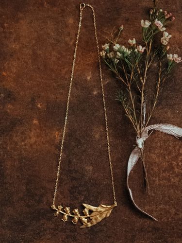 Halsband LILJEKONVALJ