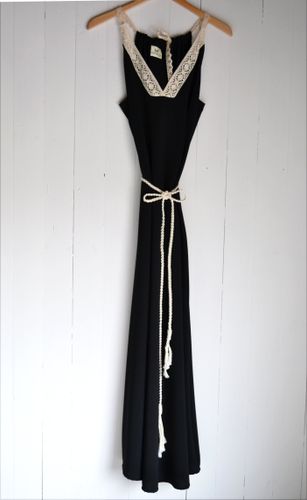 FOREVER SUMMERDRESS BLACK