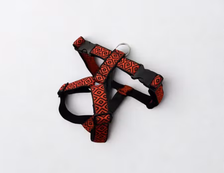 Nordic röd/svart Y-sele