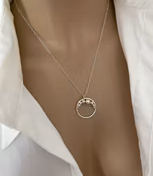 Silverhalsband med rund ring