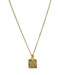 Halsband med gul fyrkantig sten