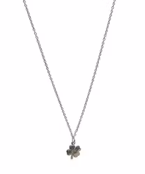 Silverhalsband med litet fyrklöver
