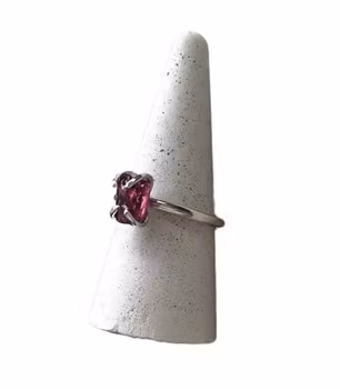 Ring med rå Granat sten silver