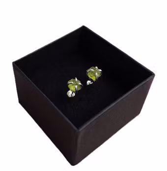 Örhängen rå Peridot silver