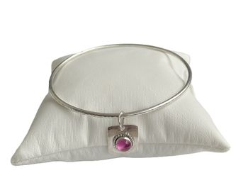 Bangle armband med berlock silver
