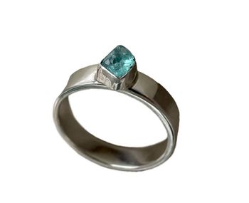 Bred silverring blå rå Apatit sten