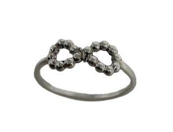 Silverring med Evighetssymbol