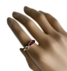 Tvåstensring Granat och Peridot