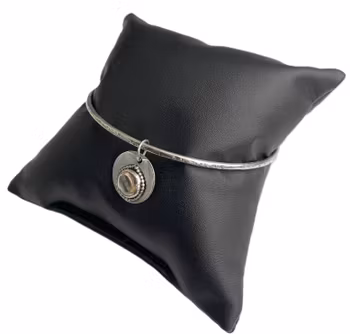 Armring med stor berlock silver