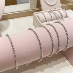 Stelt kularmband silver