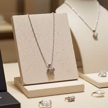 Halsband med rå Pyrit sten silver