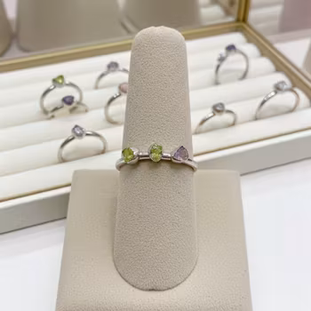 Ädelstens ring Peridot