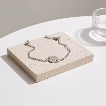 Silverarmband kedja och bricka