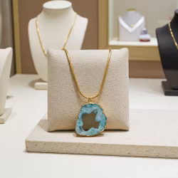 Långt halsband ormkedja med hänge