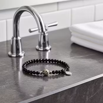 Smalt armband med pärlor herr