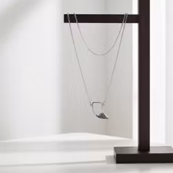 Silverhalsband med tand