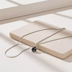 Blå Safir halsband silver