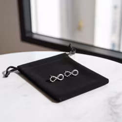 Silverörhängen Evighetssymboler