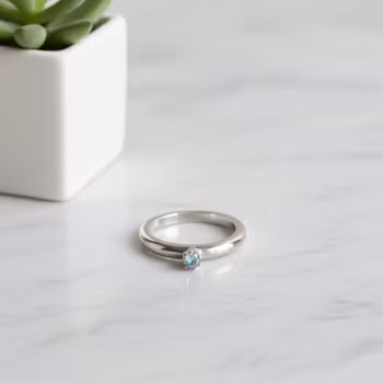 Tjock silverring med Regnbågsmånsten