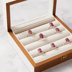 Ring med rå Granat sten silver