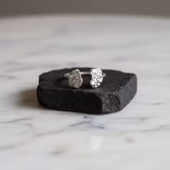 Öppen rustik silverring