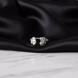 Öppen rustik silverring