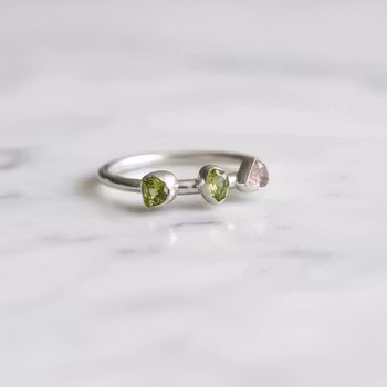 Ädelstens ring Peridot