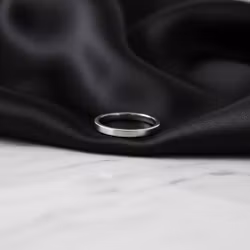 Ring i silver rak modell