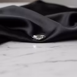 Silverring med bricka