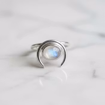 Regnbågsmånsten ring silver