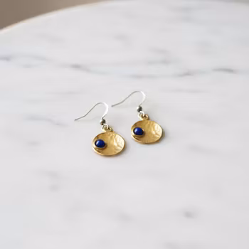 Guldförgyllda hängande örhängen