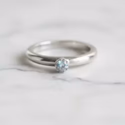 Tjock silverring med Regnbågsmånsten