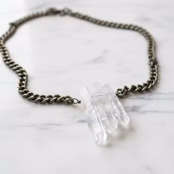 Statementhalsband med råa Bergskristaller