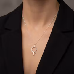 Silverhalsband med symbol kvinna
