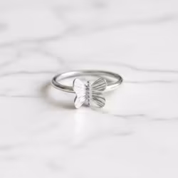 Fjärilsring silver