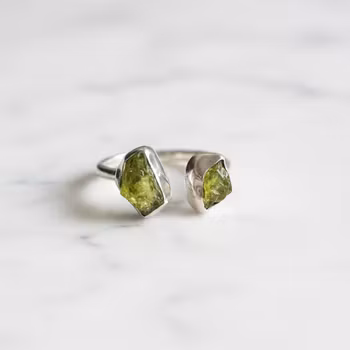 Rå Peridot ring silver