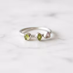 Ädelstens ring Peridot