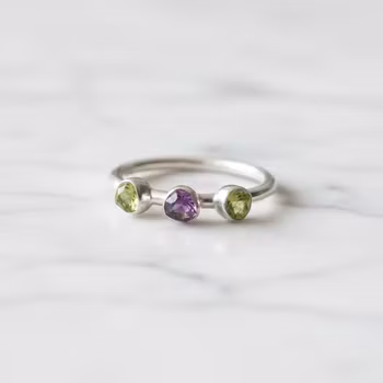 Peridot och Ametist ring silver