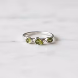 Trestensring Peridot