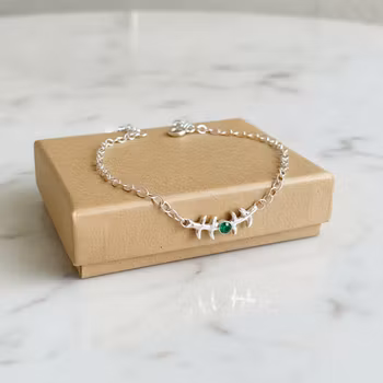 Silverarmband med gren