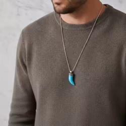 Halsband med stort turkosa hänge