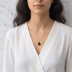 Guldpläterat halsband med hängen