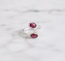 Ring med Granat stenar silver